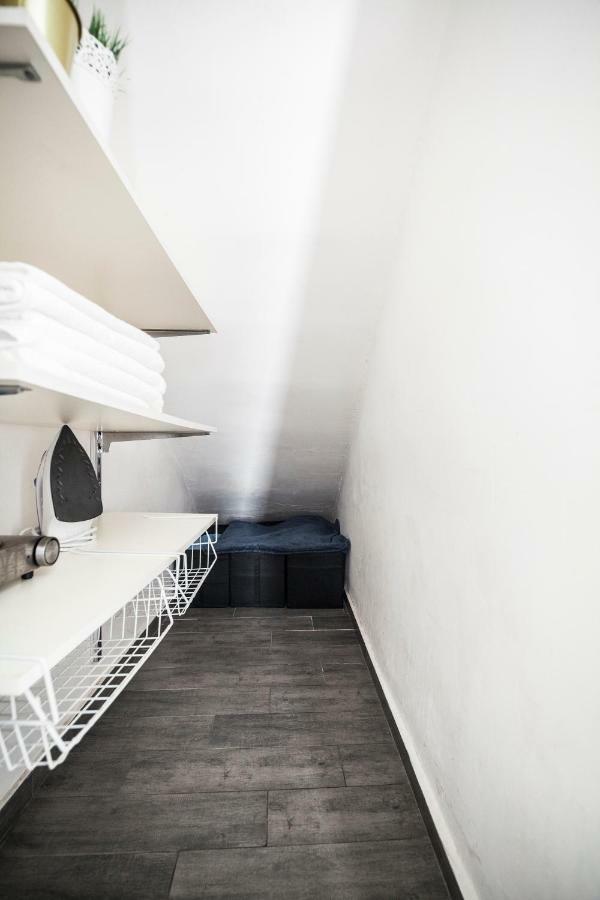 Stunning Studio By The Beach Tel-Aviv Extérieur photo